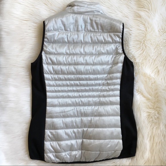 NWOT Xersion silver vest - Picture 7 of 8